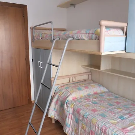 Viola Apartment *